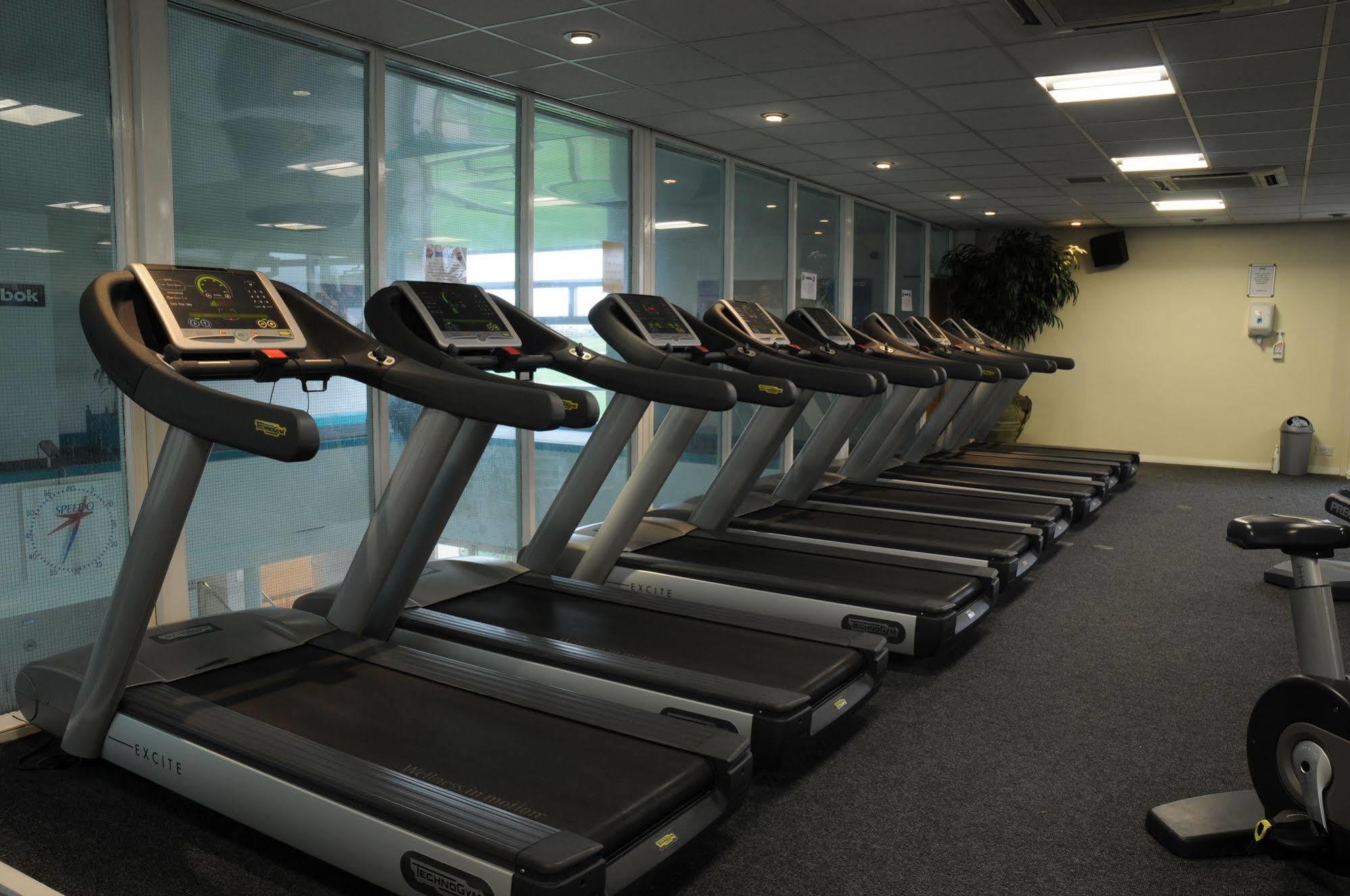 Wrightington Hotel & Health Club Віган Екстер'єр фото